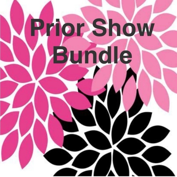 Previous show bundle - Picture 1 of 1